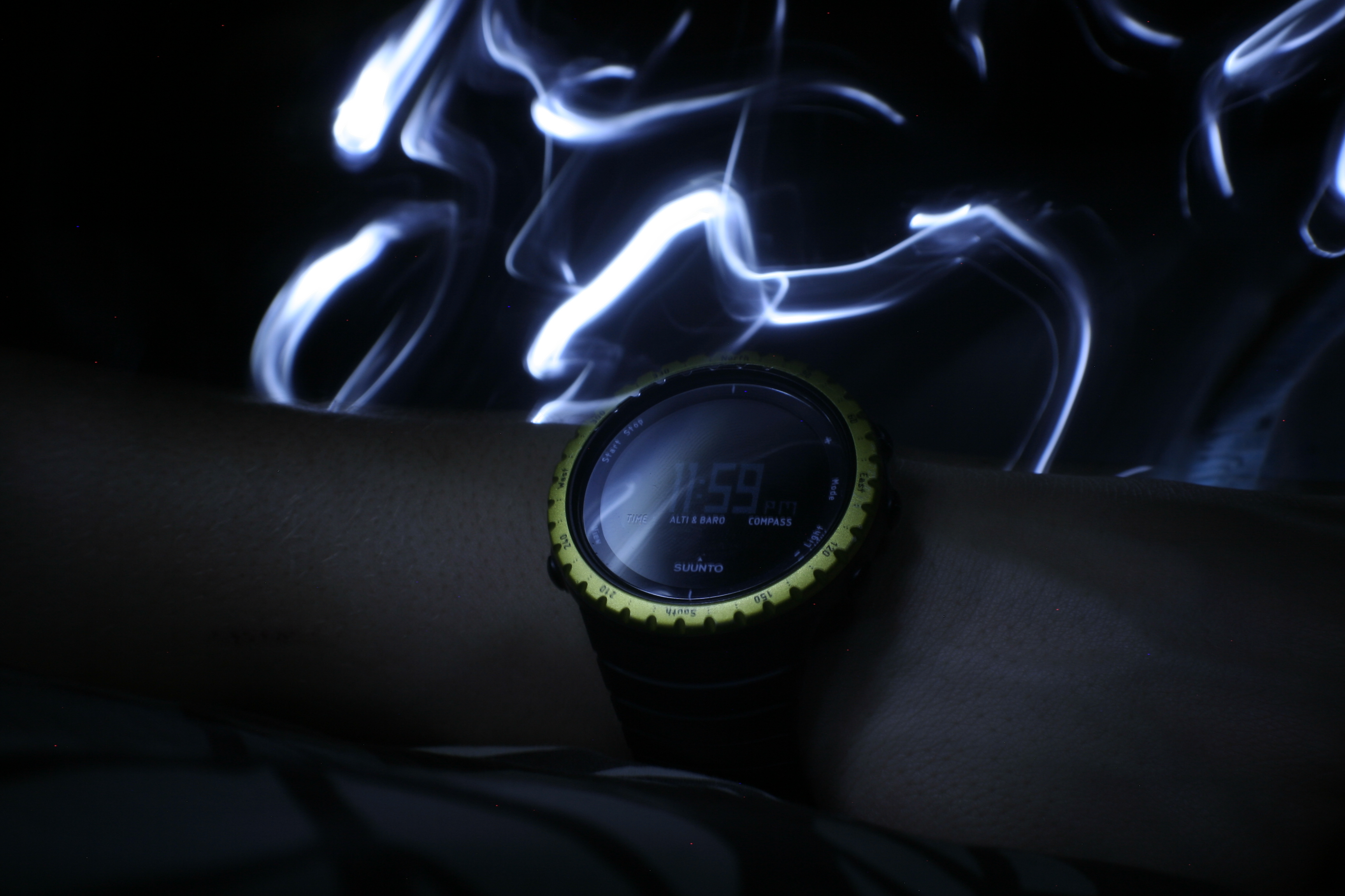 Light Painting: Suunto