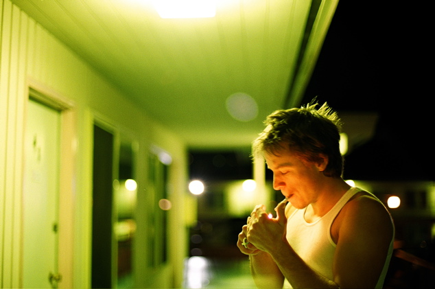 light that shit up son