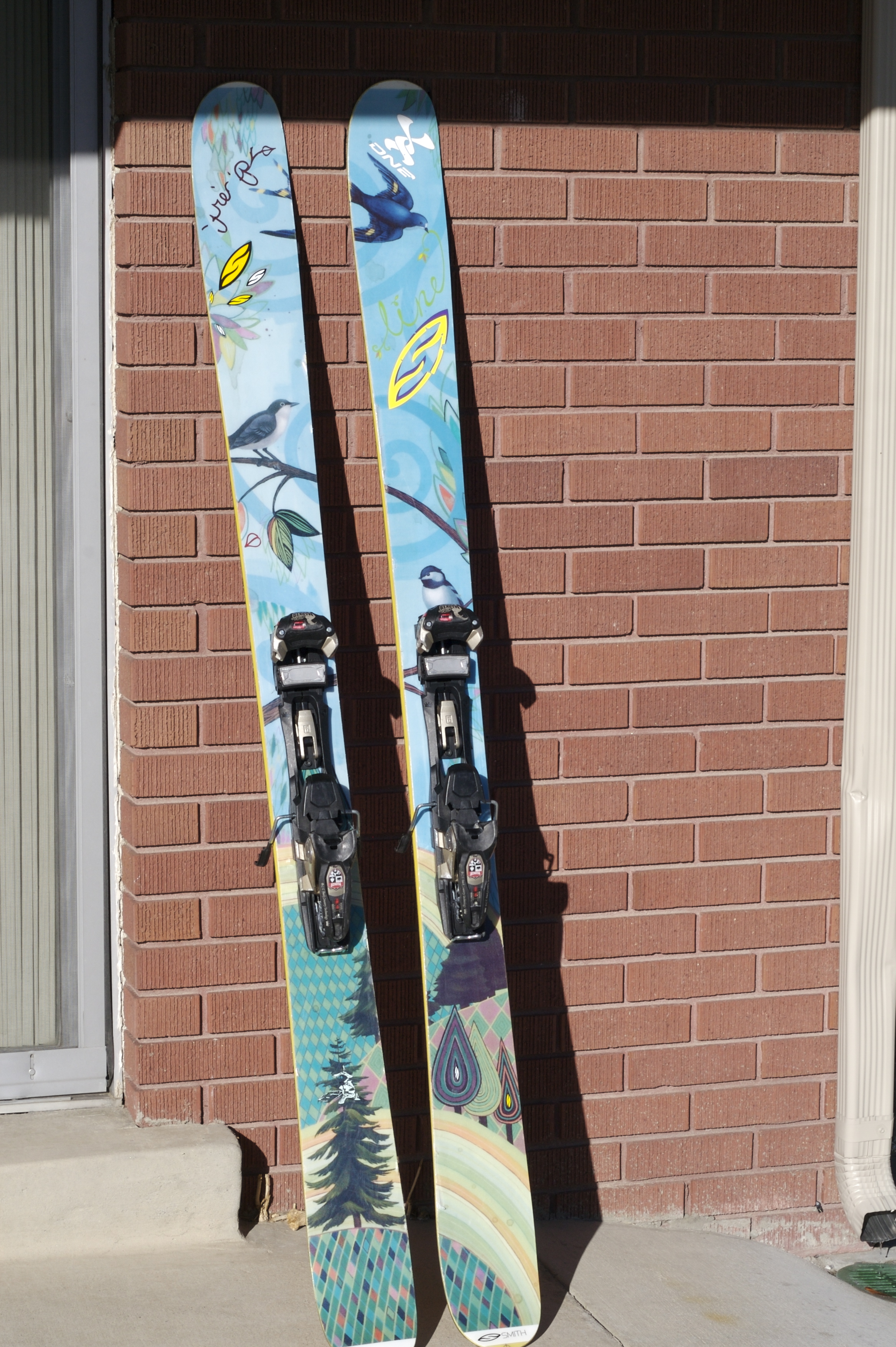 LINE sir francis bacon w/pandora graphic for sale!