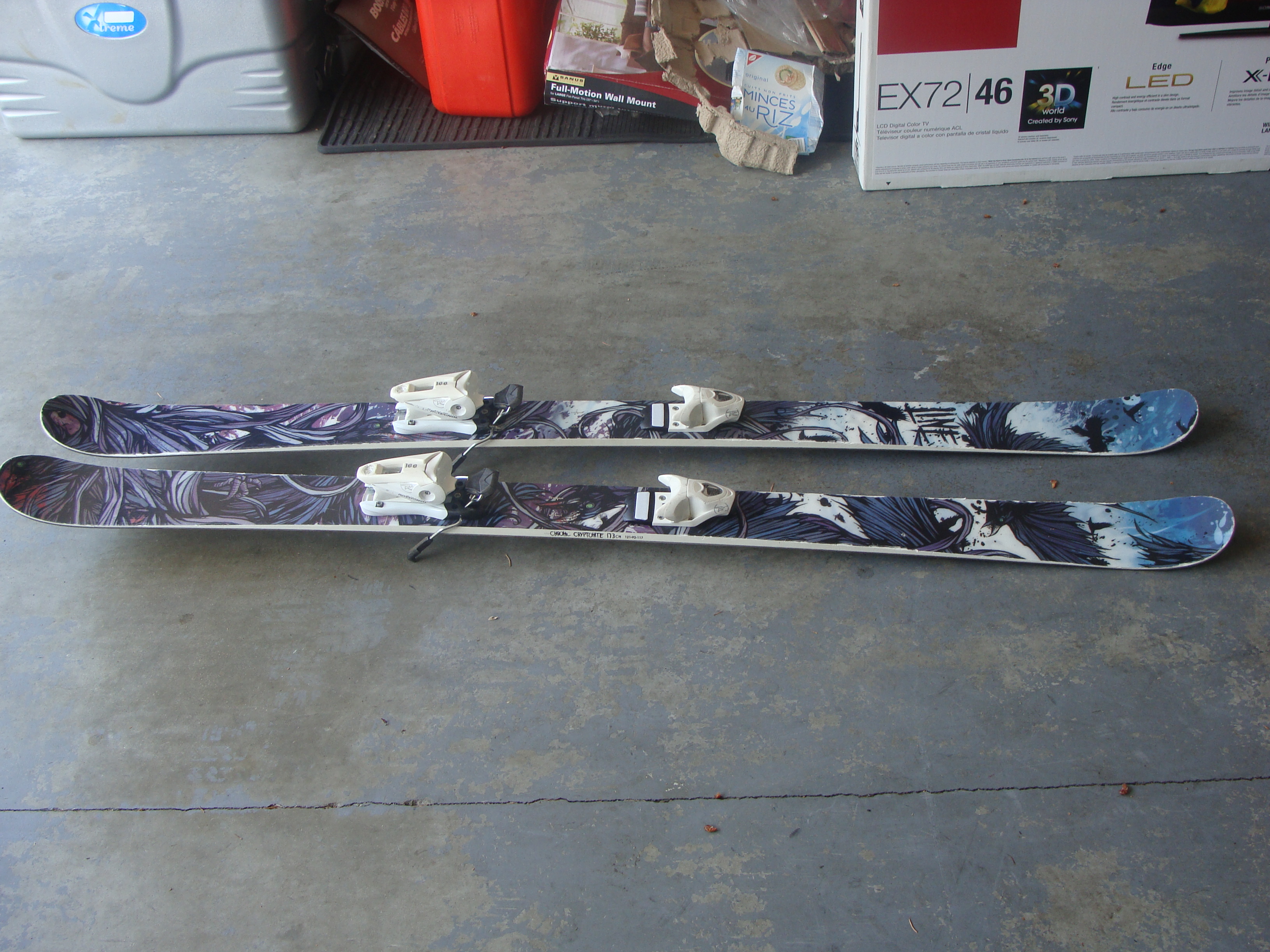 Line skis