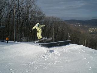 Lipslide 270 on....8 ft box