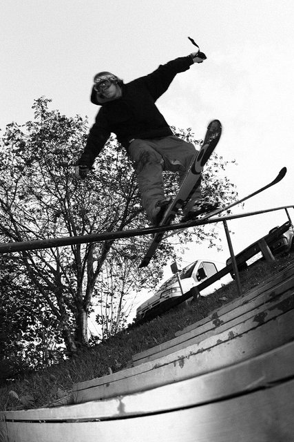 lipslide to urban hand rail