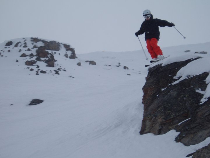 Little cliff at lake louise