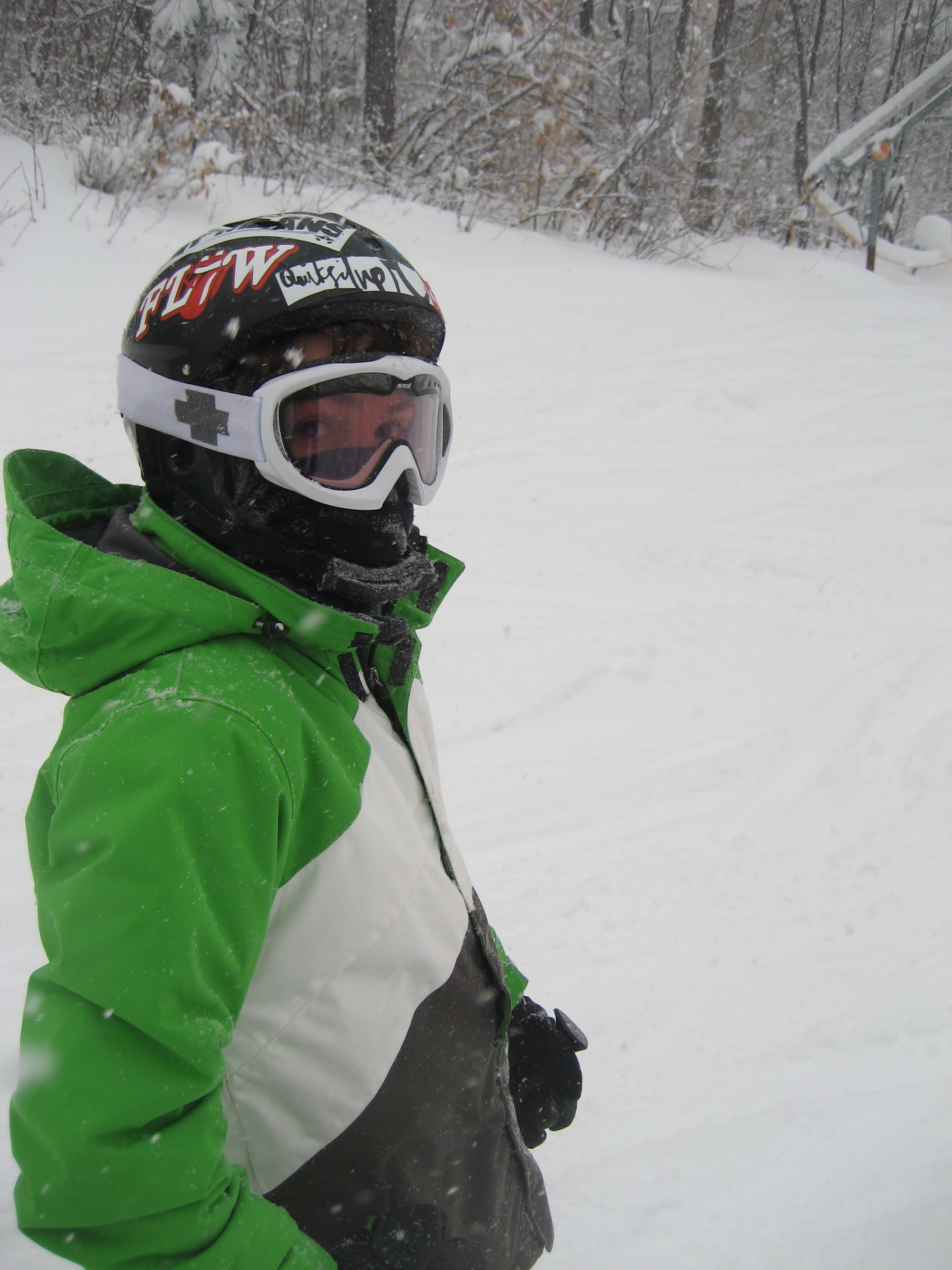 Look at me in 4 feet of pow pow