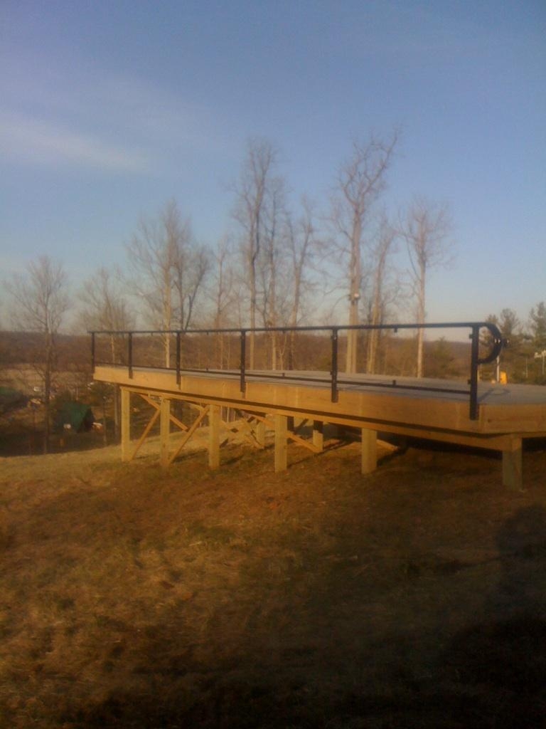Mad_River_Deck_Rail