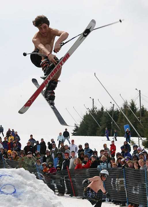 Marco Pond SKimming at Blue Mt.