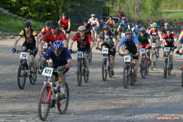 Mass start..Sunset Series 2005