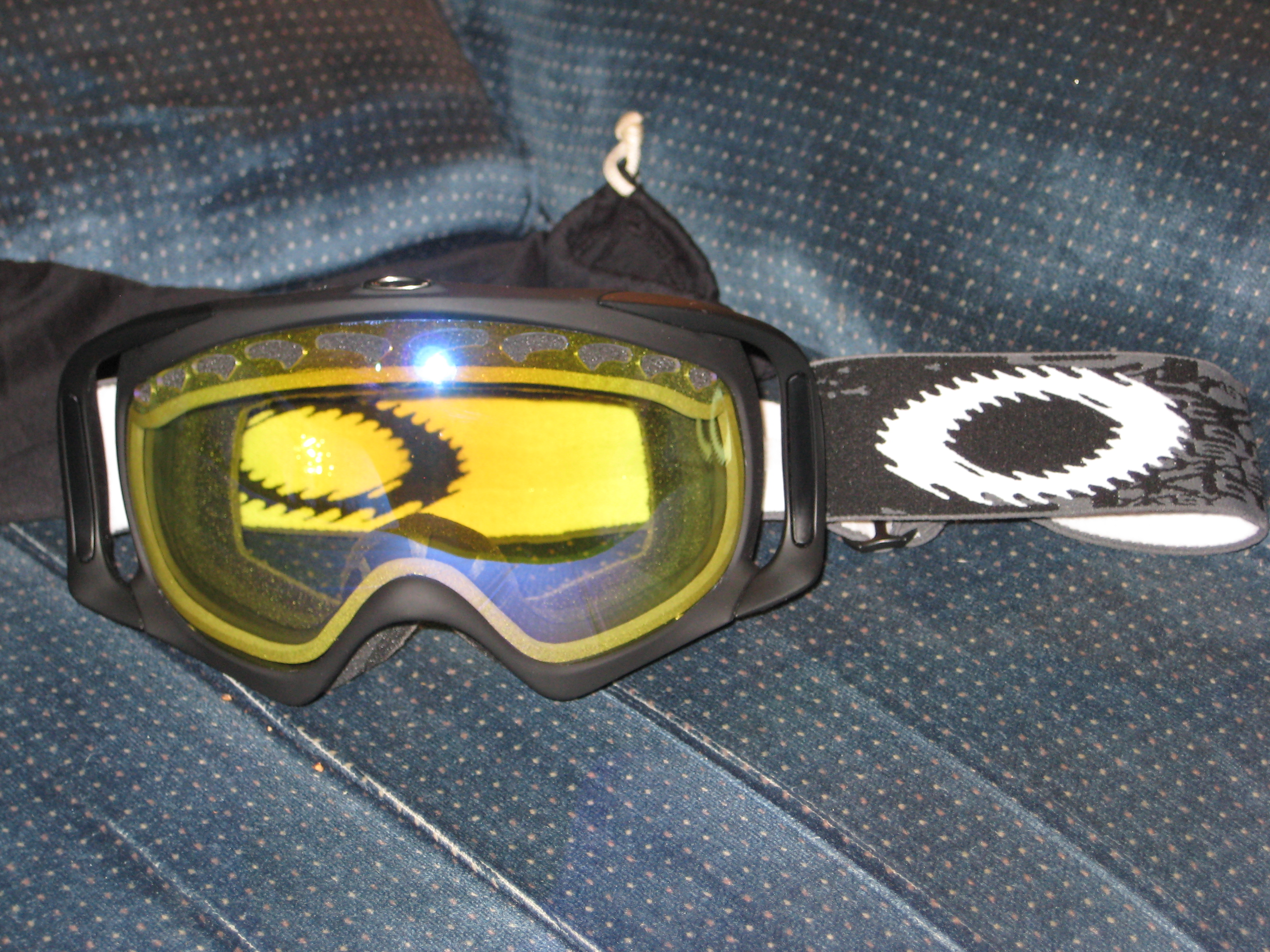 Matte Black Crowbars/HI Yello