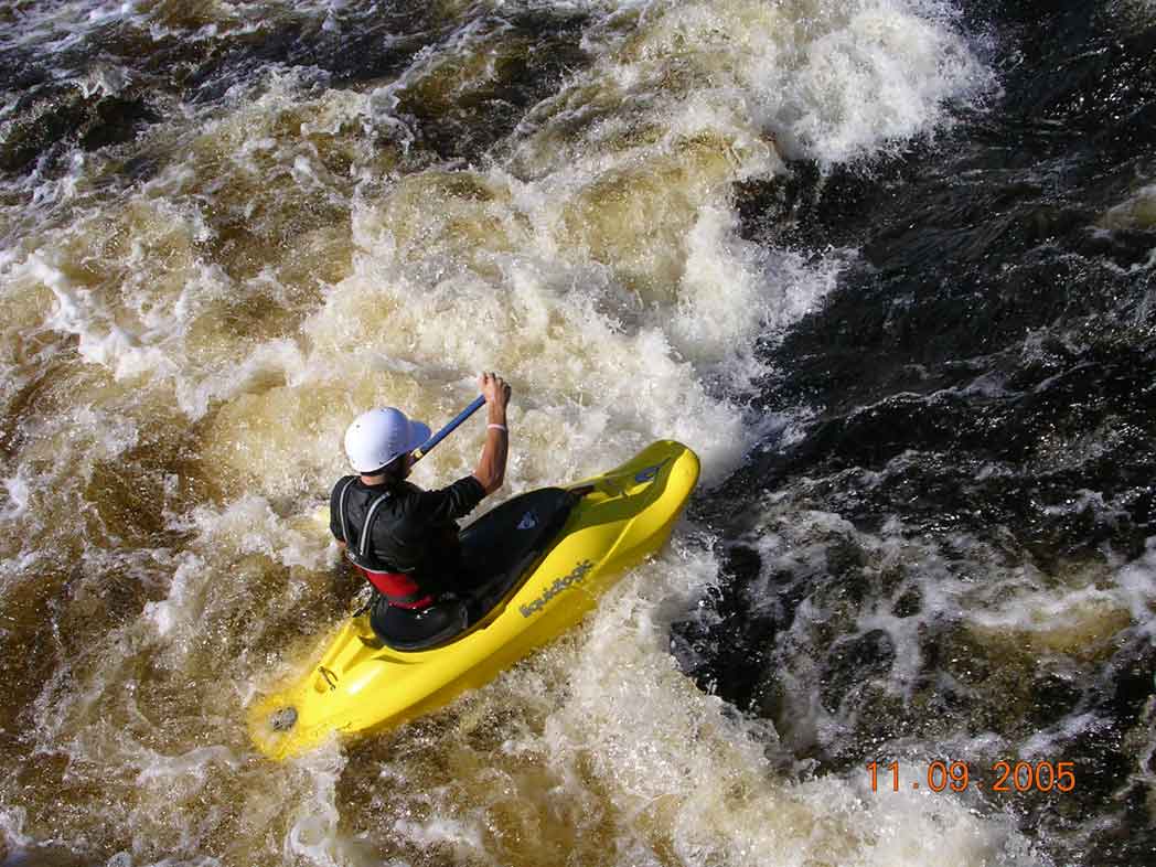 Me Paddling, going into the shittest hole ever