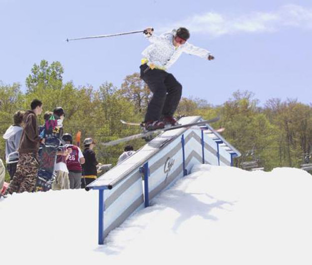 Memorial Day Rail Jam 2005, f-d box
