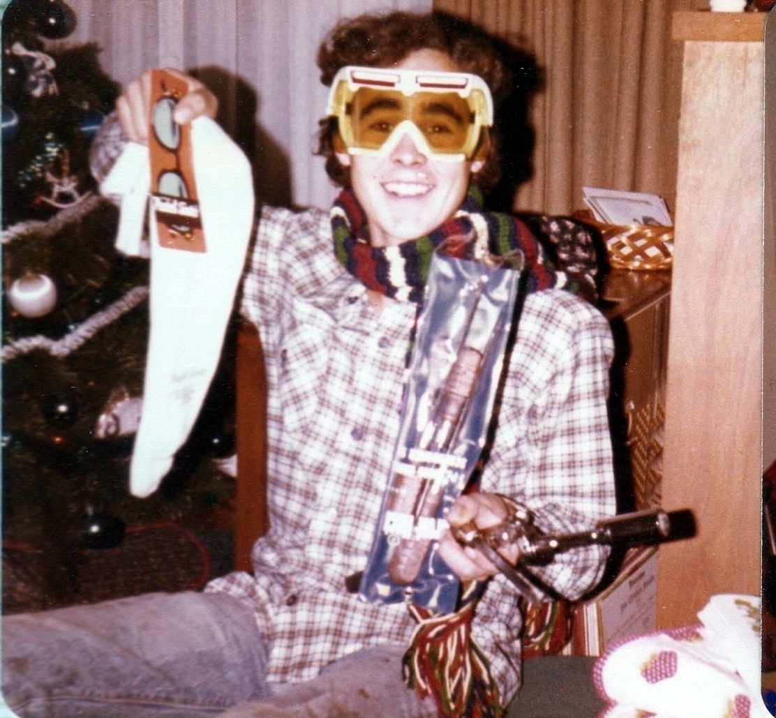 Merry Christmas from Dominator Jacques! Click for face!