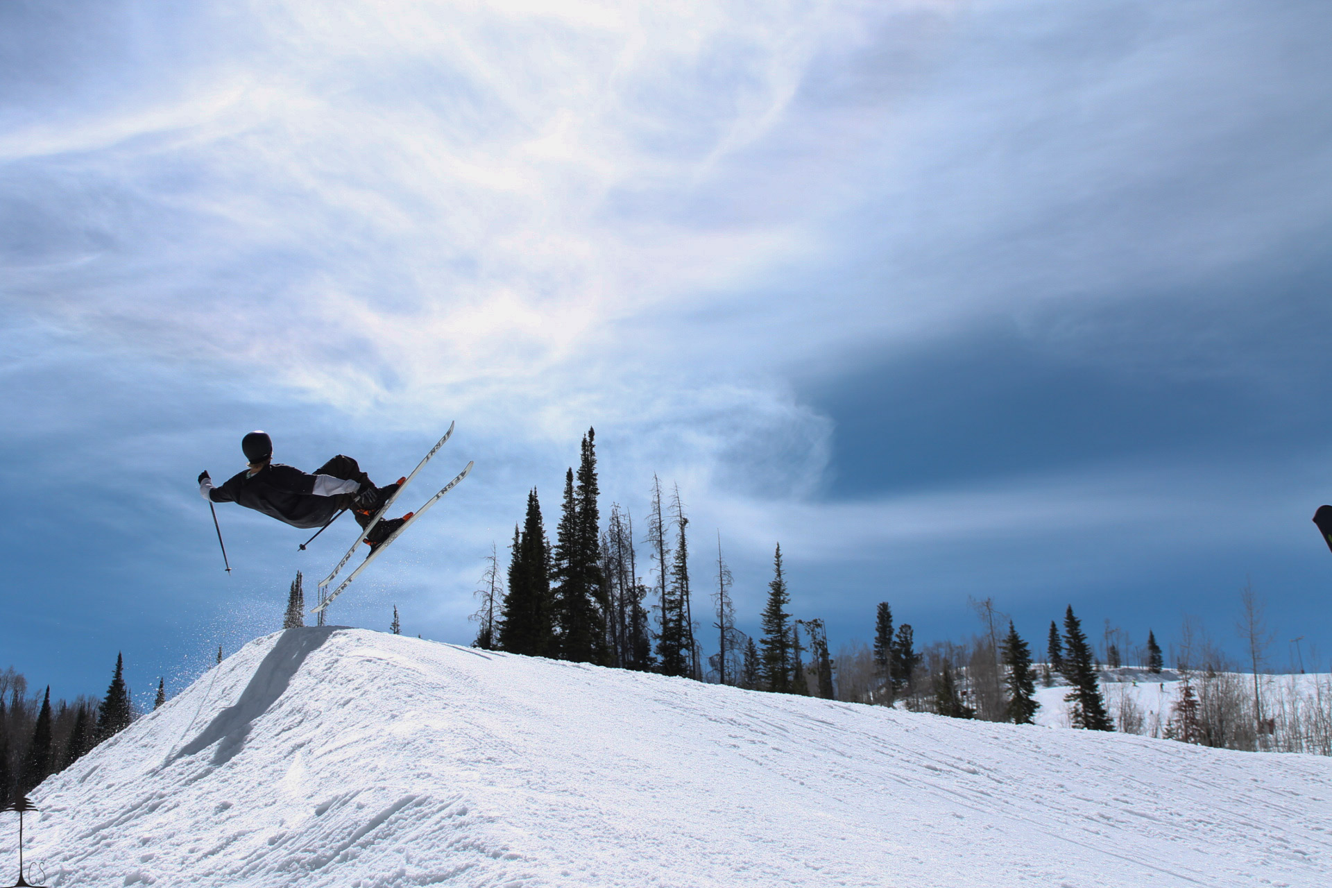 Mid Flat off the Hip