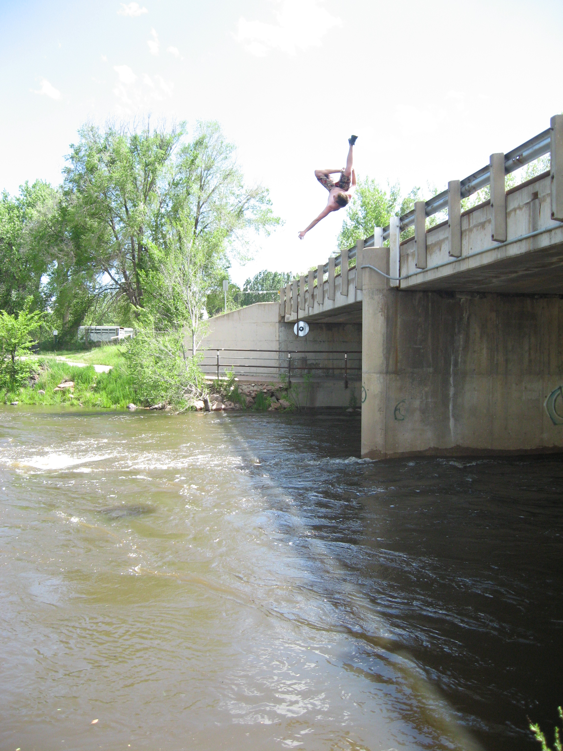 Misty 5 japan off bridge