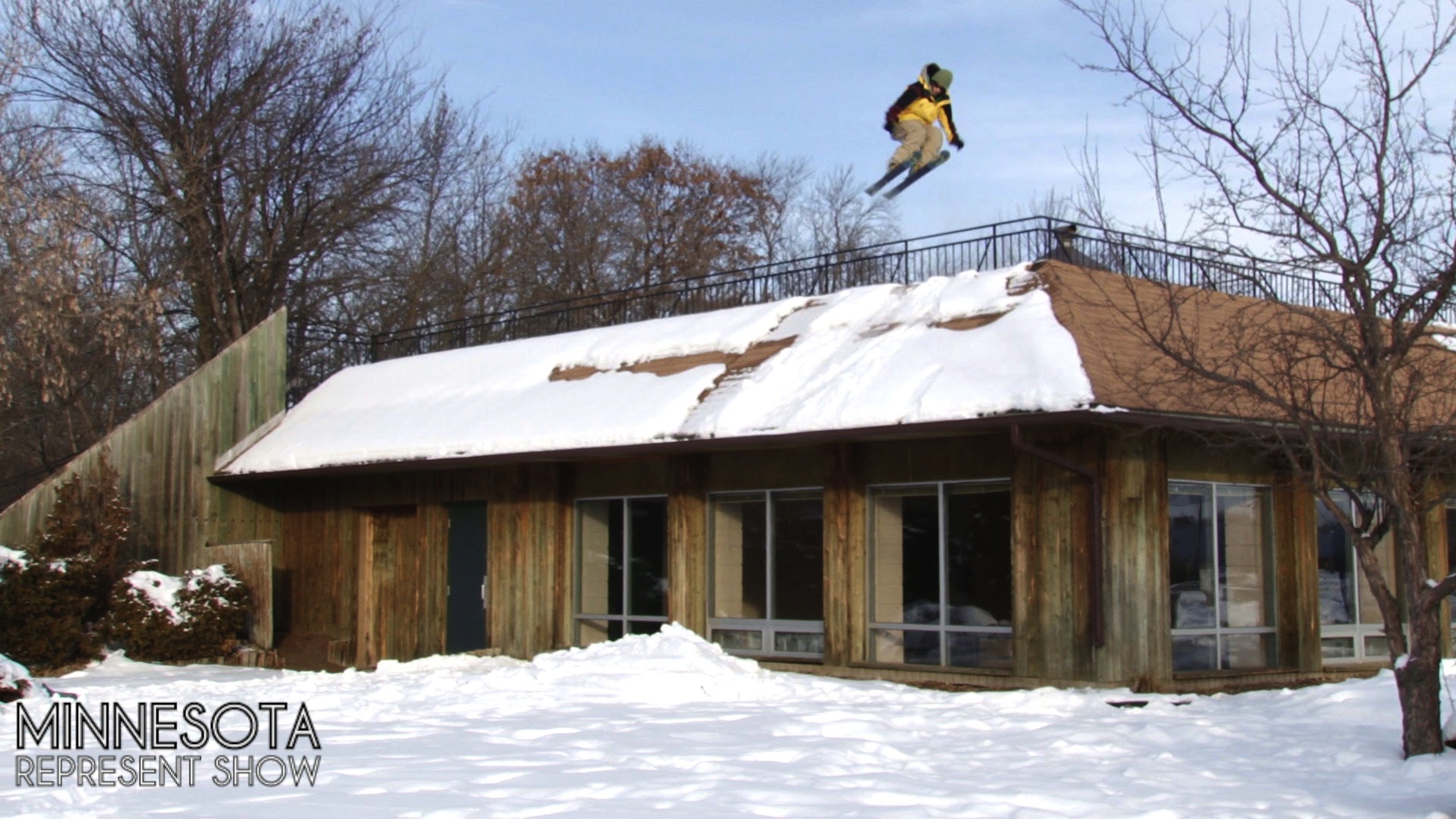 MNREPSHOW 180 off roof