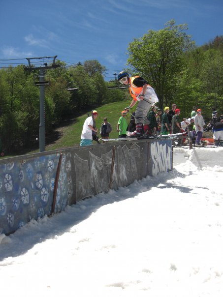 Mt snow Peace Pipe Rail jam