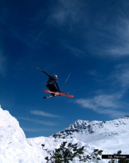 mute over the corner