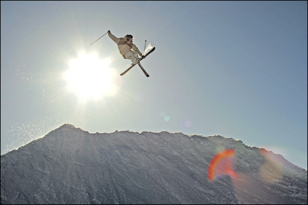 Muutegrab in the hip