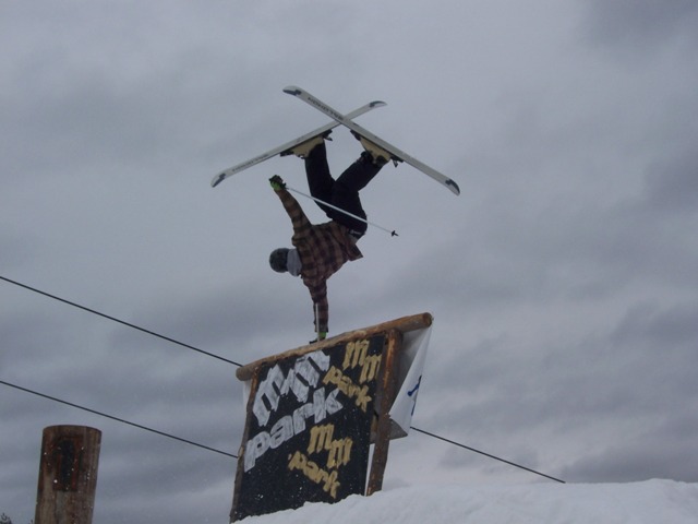 MW Superpark... hitching post!