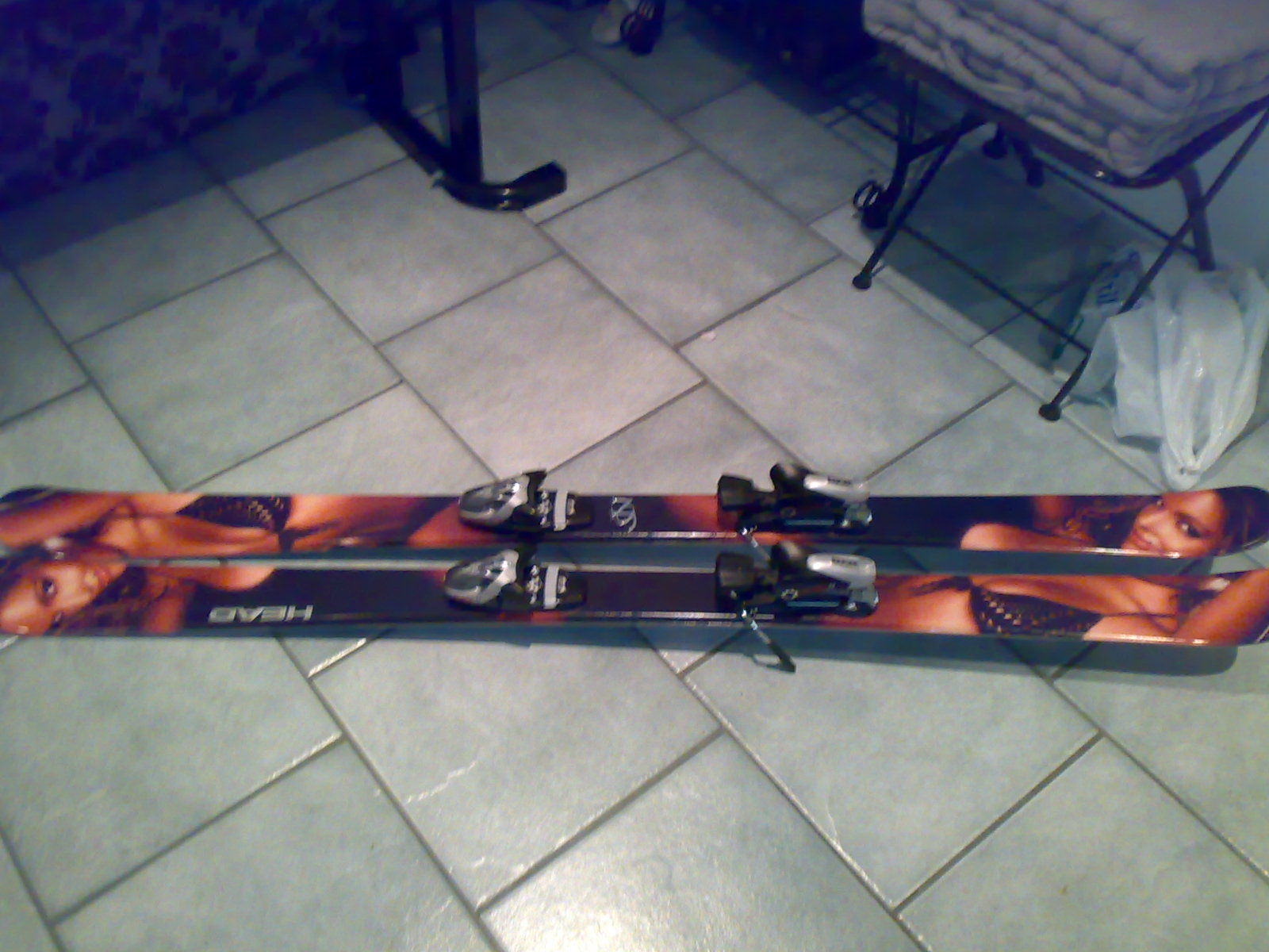 My cool Head Mojo 11 skis!