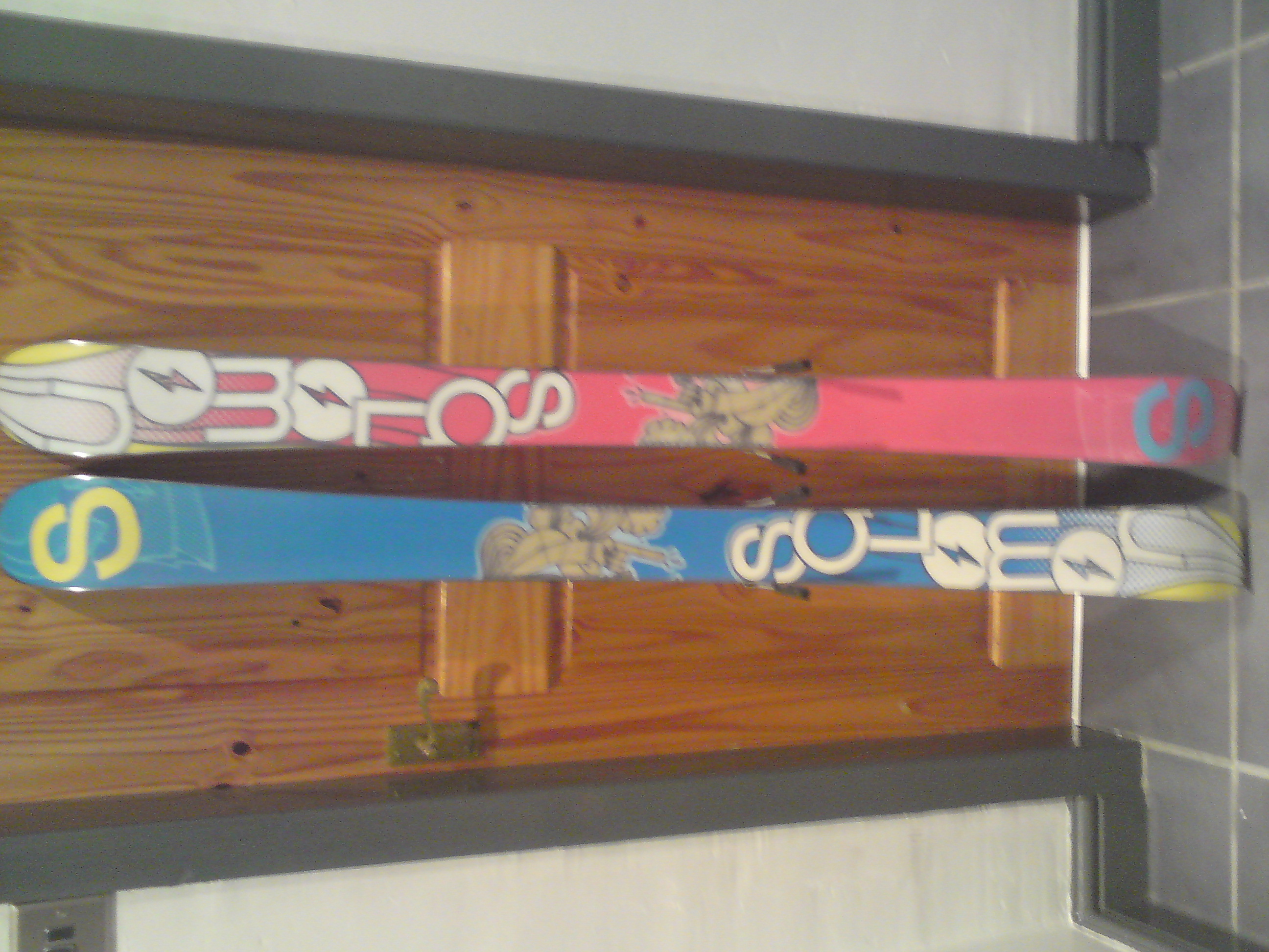 My new 09 salomon suspects