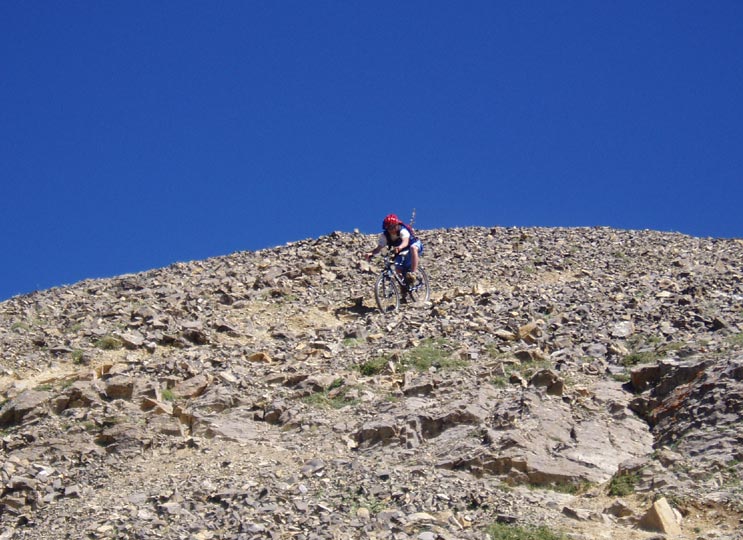 my nuts are WAY to close to that tire