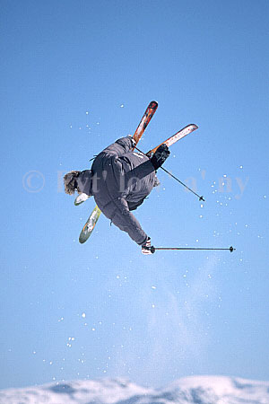 Nas Stillimatic, fo tha illismatic aved un autre flat troiw soixante (I forgot how to spell 60)