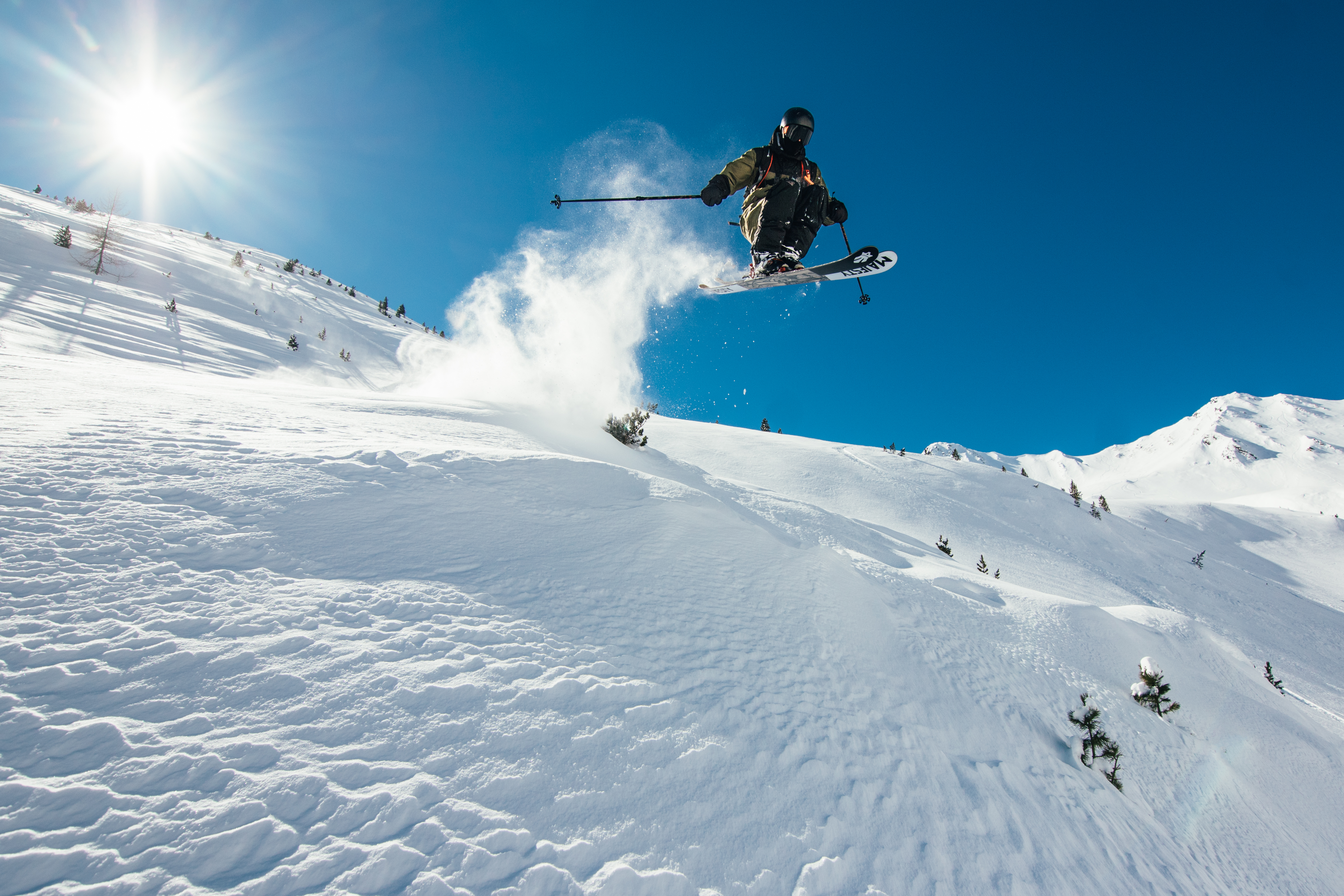 Natural kicker long air...