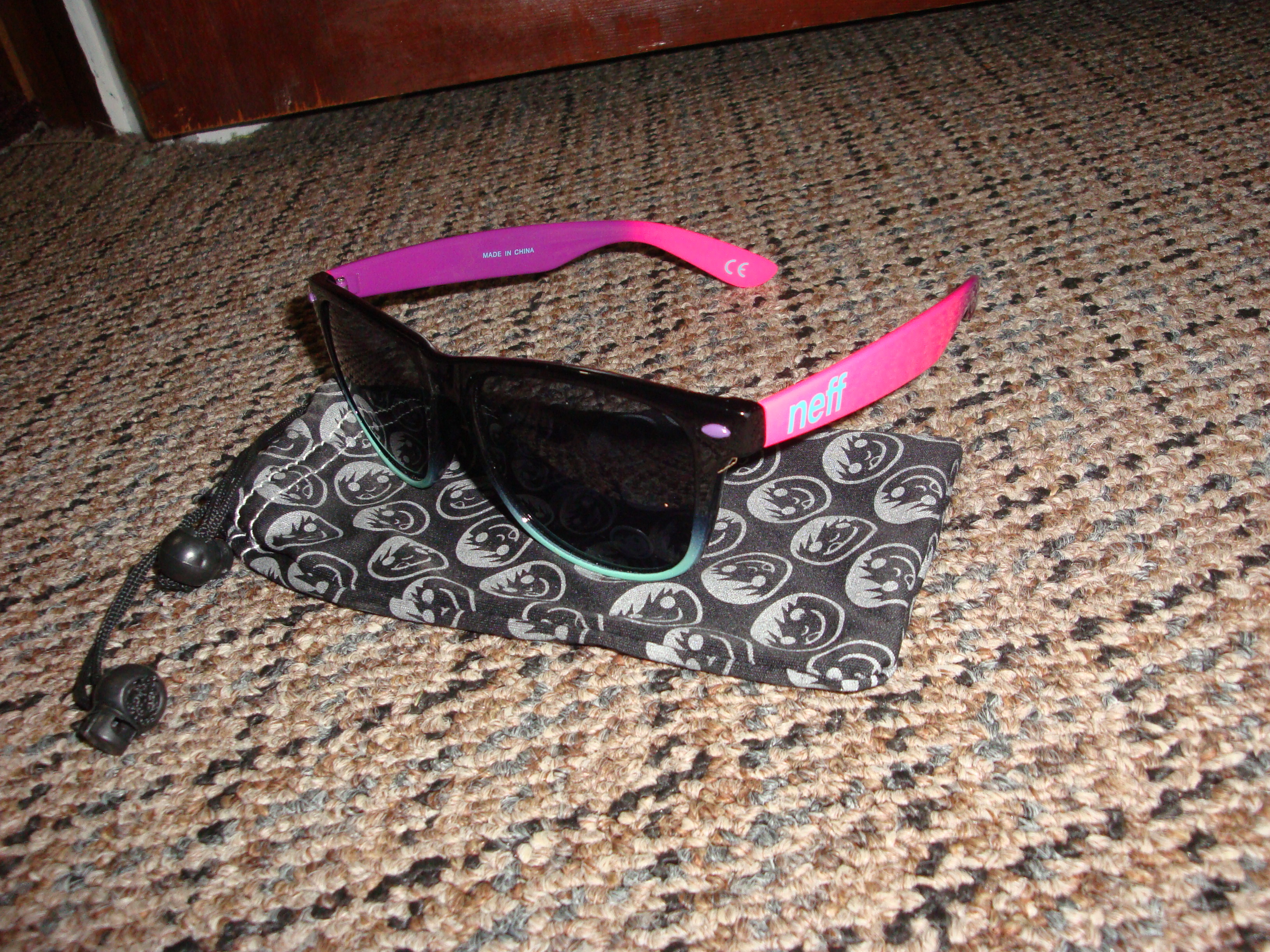 NEFF sun glasses