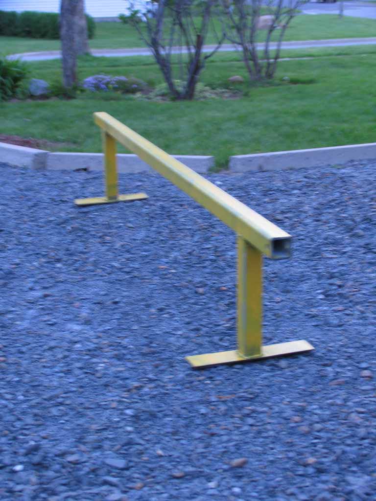 new skate rail