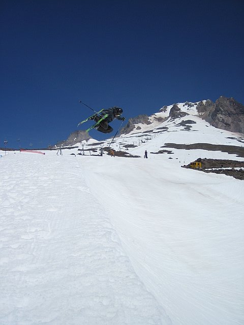 New troublemakers in hood 2