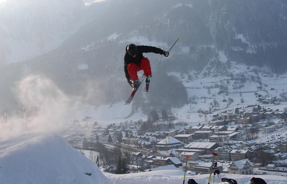 Nice 360 safety near the "City"