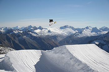 Nice shaped 18 m kicker