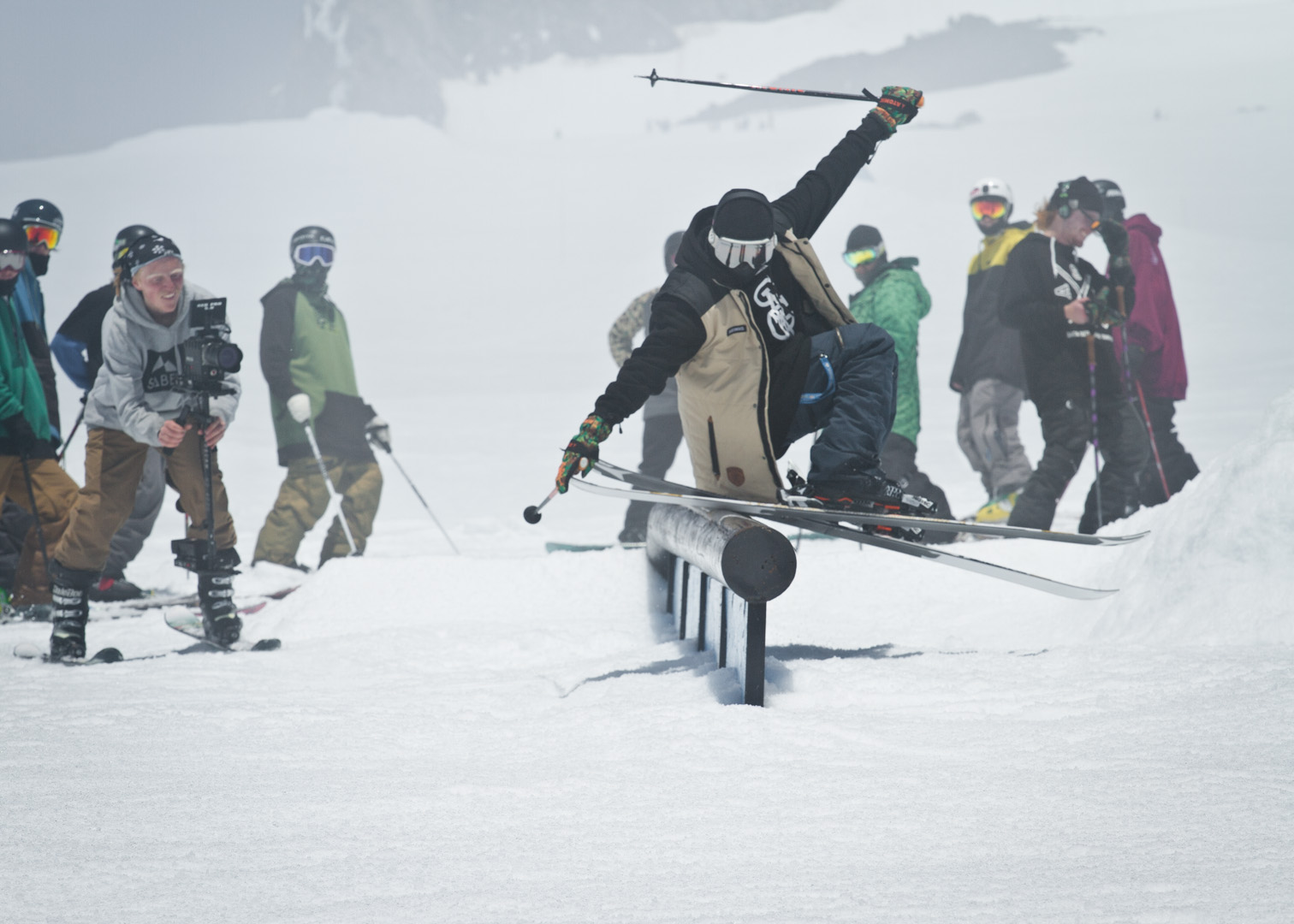 Nicky Keefer tail press blunt