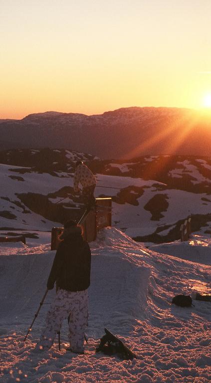 night session at folgefonna