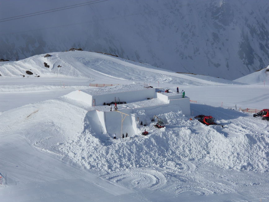 Nine Knights Buidling