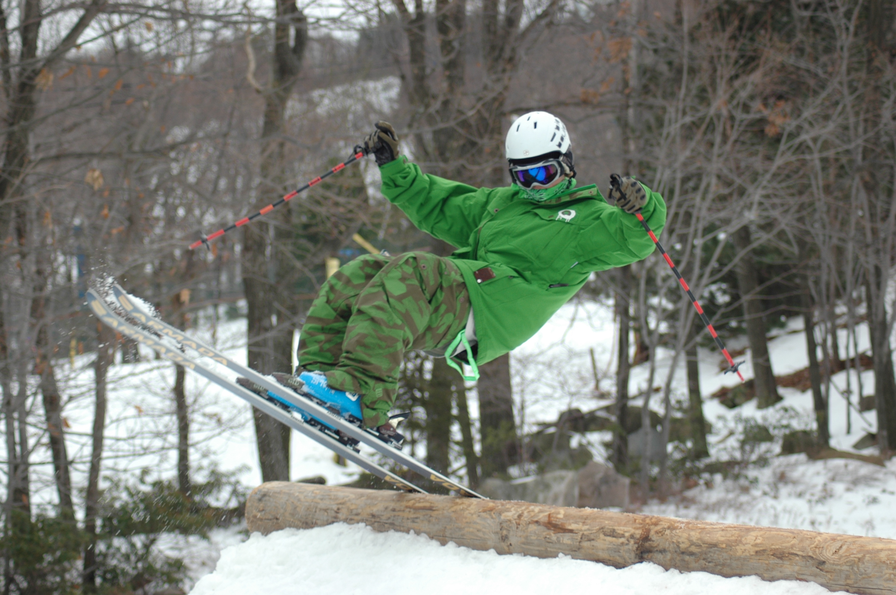 Nips at CB Laurel Glade