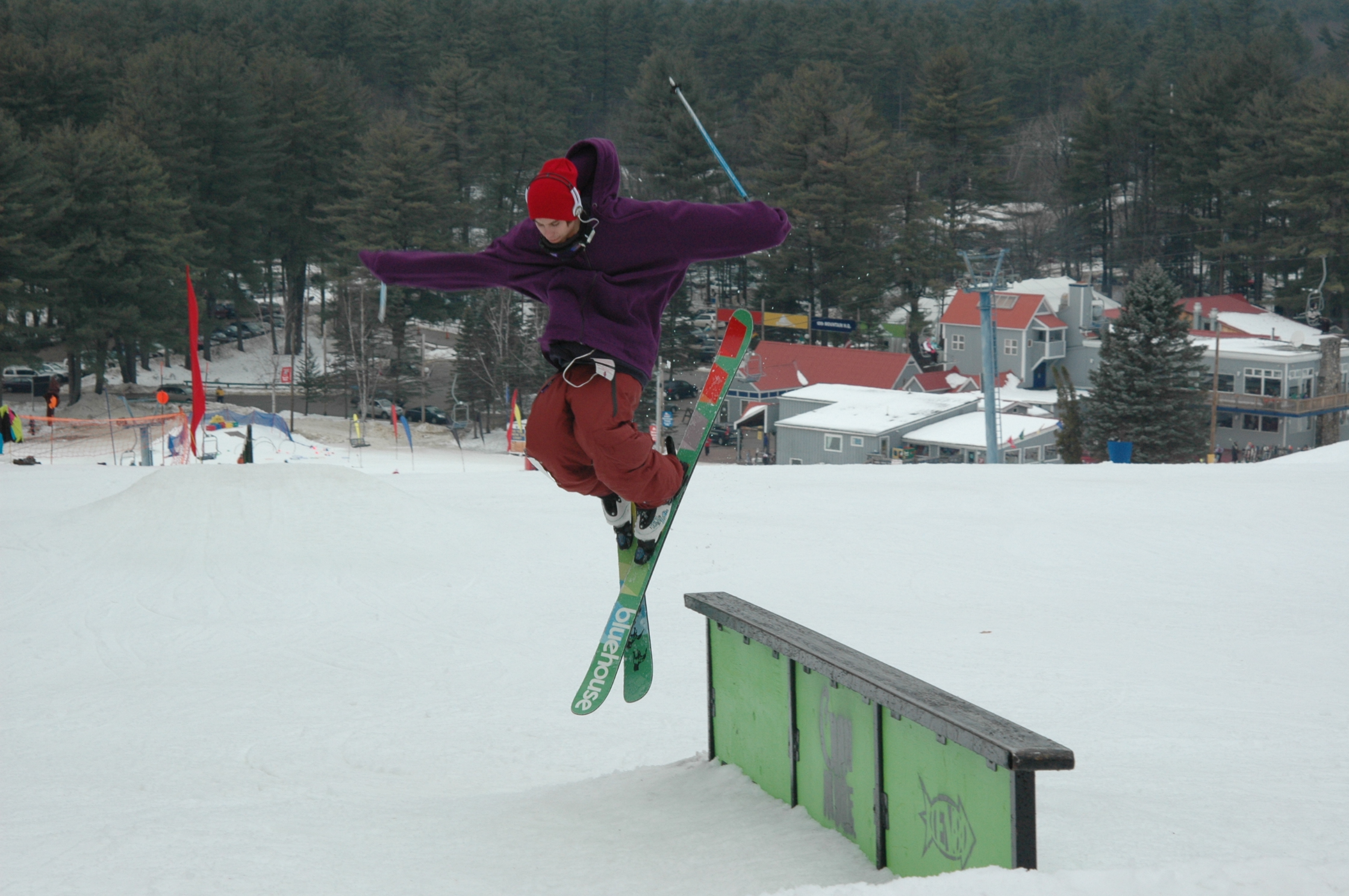 Nollies off rails are cool!