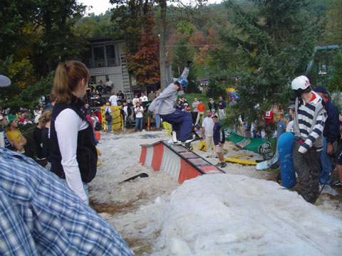 nosepress at rail jam