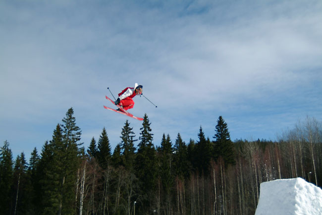 NygÃ¥rd jumping with safety