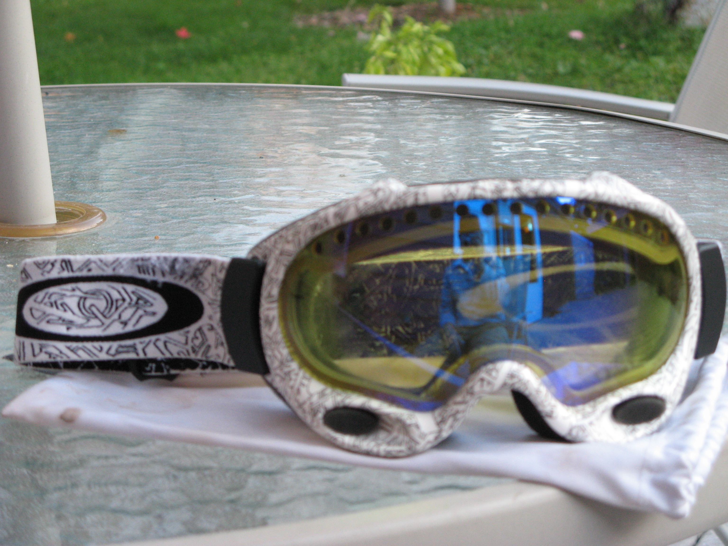 Oakley A Frames Text