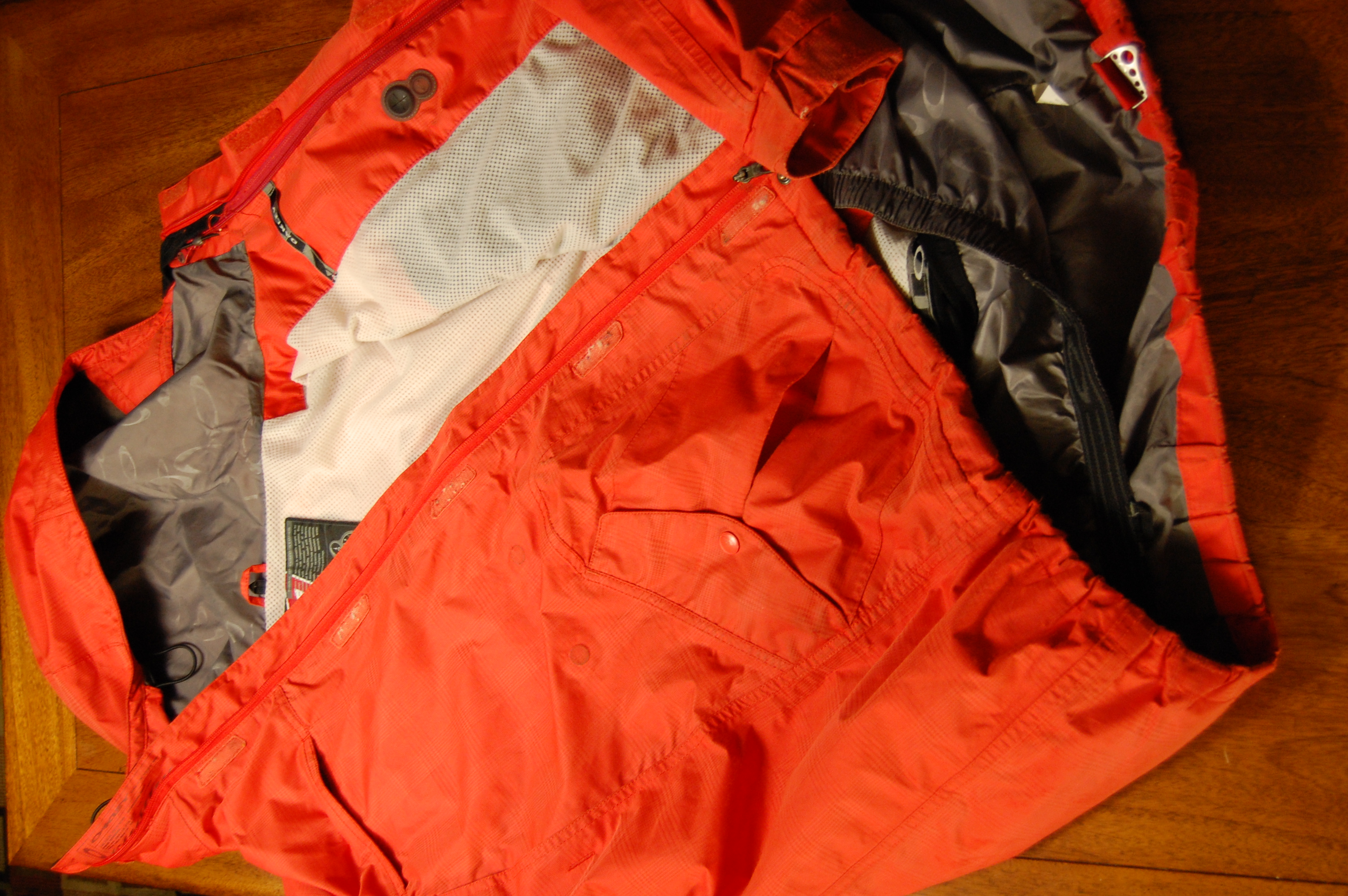 OAKLEY Large Snowboard Jacket