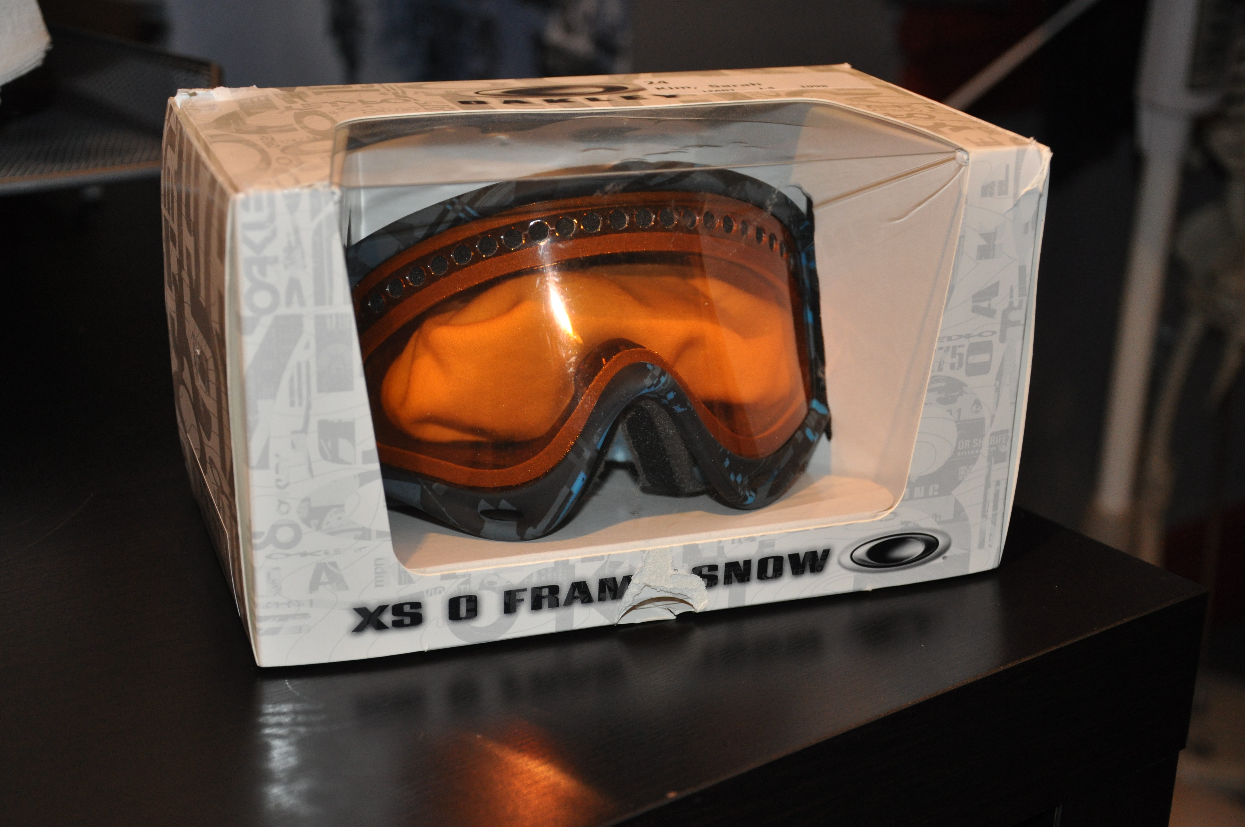 Oakley O frame goggles