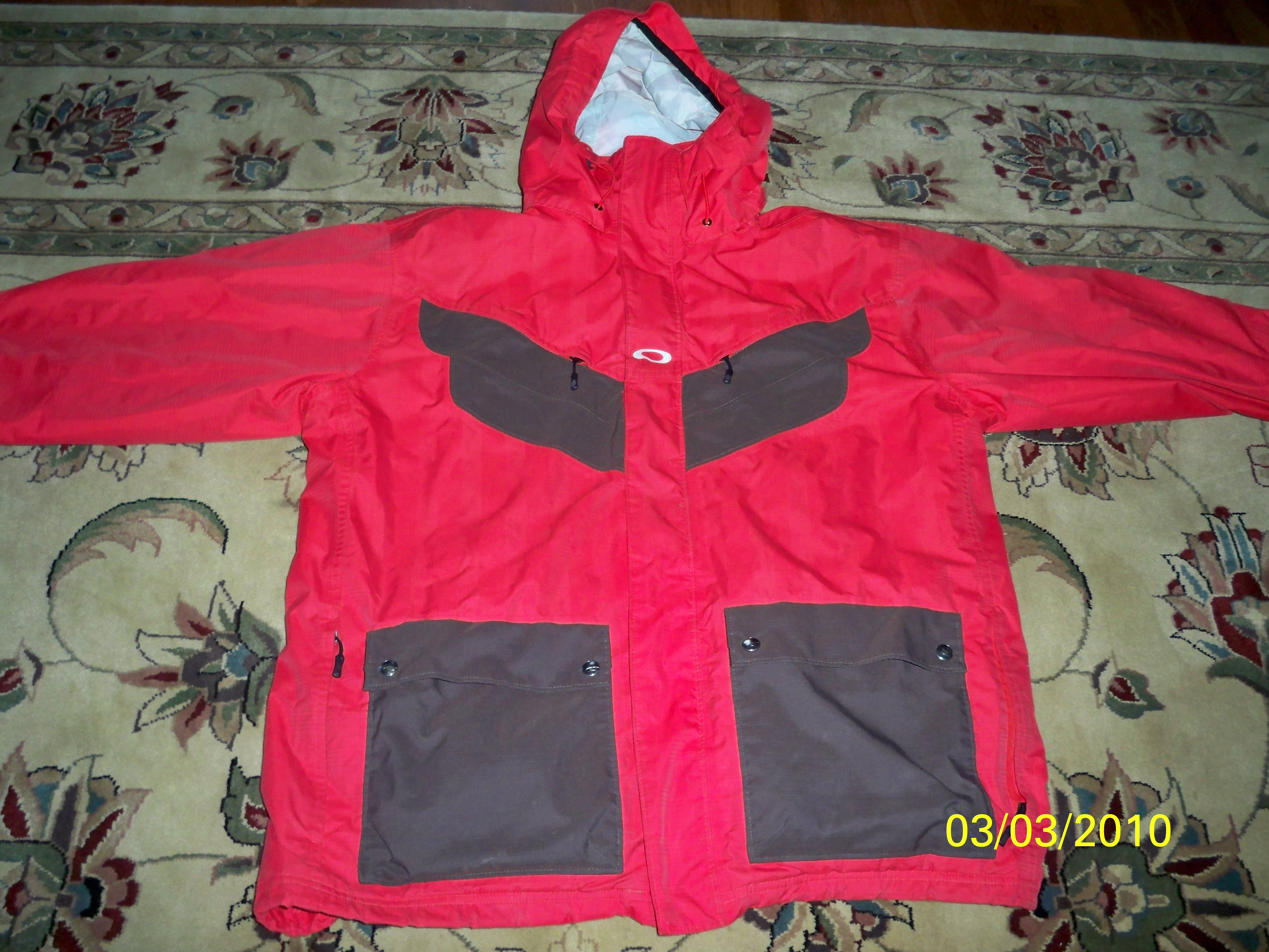 Oakley wingman size Large