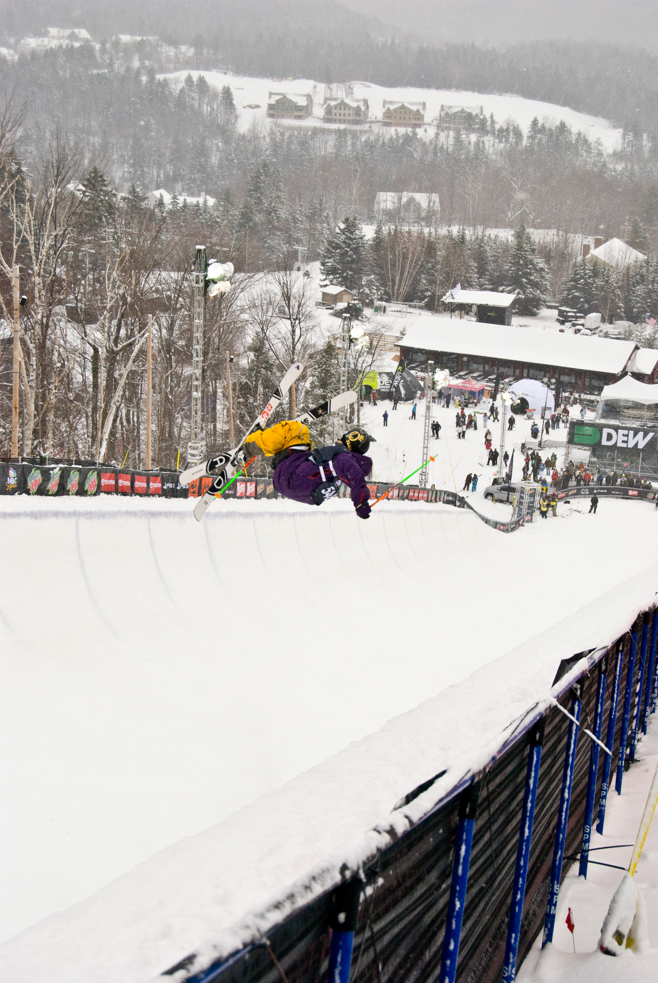 OMG WALLISCH IN PIPE