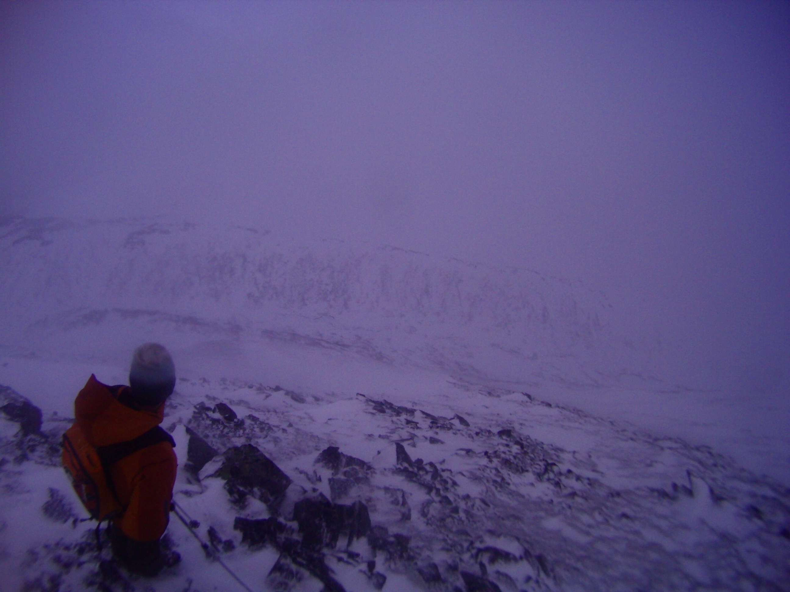 Over 2.000 feet to the floor time to pick a line