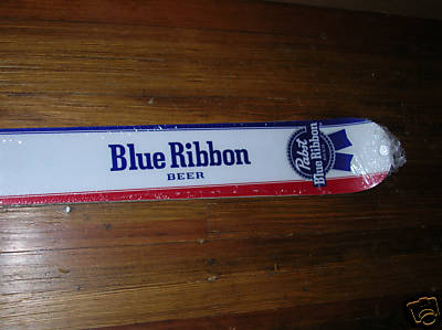 PBR Brewski Closeup