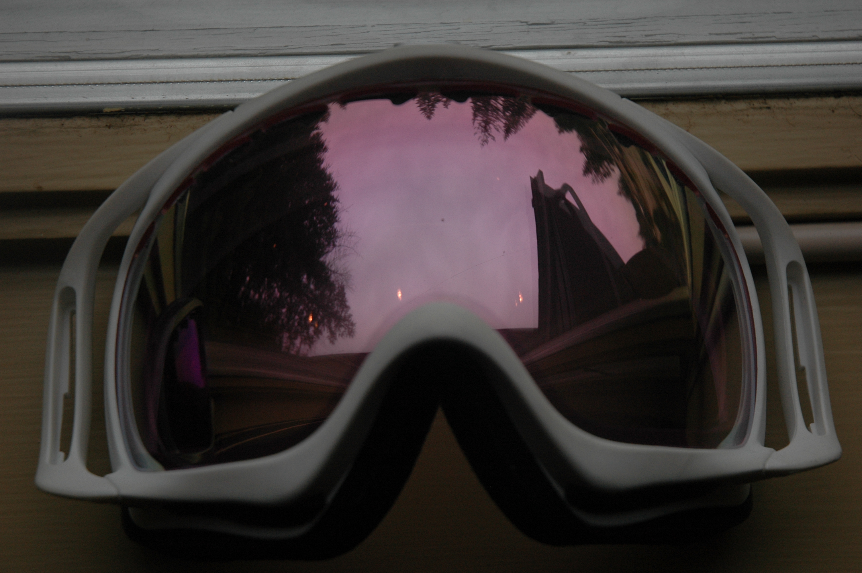 Pink irid white frame white riggers