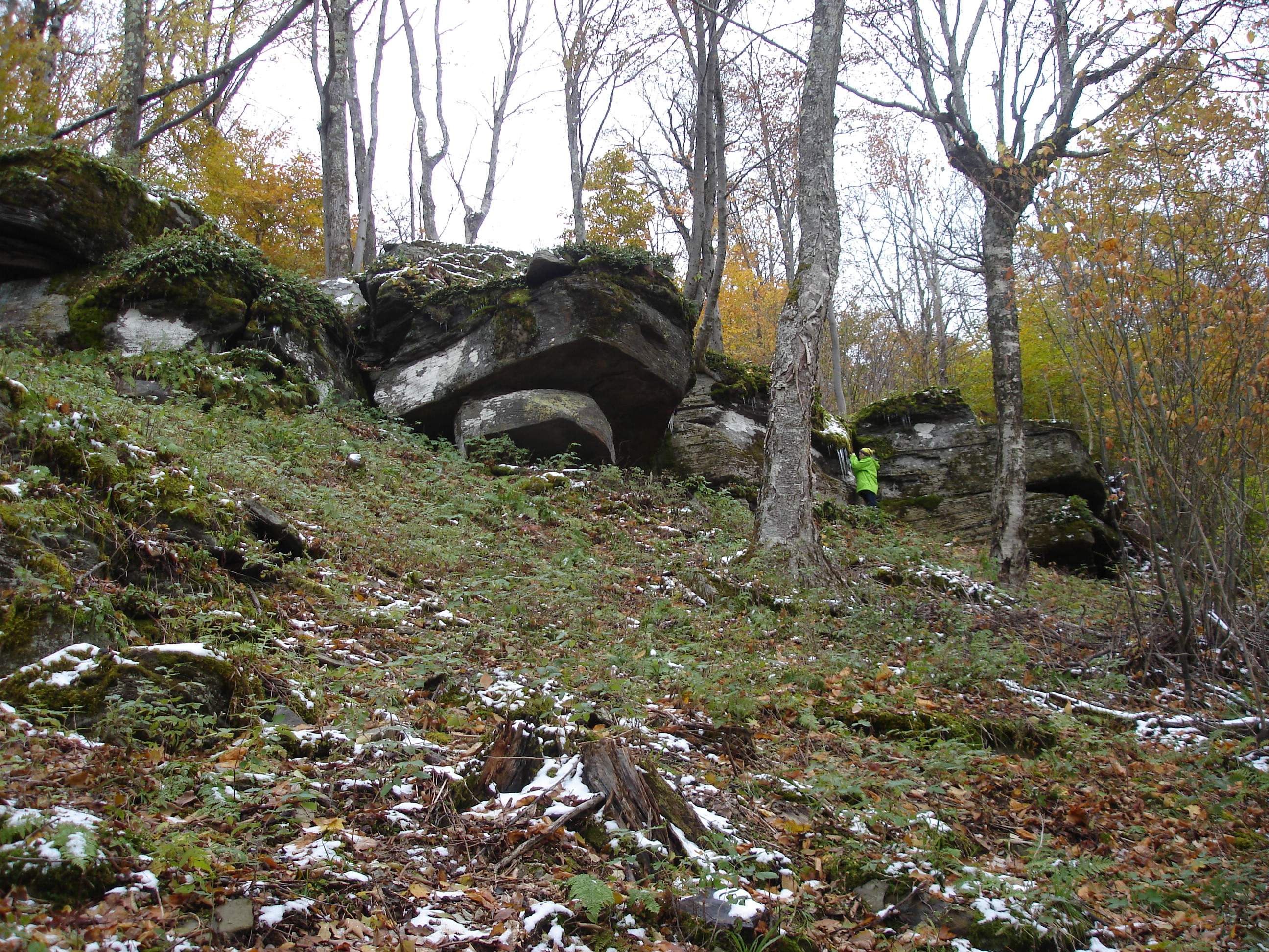 Plattekill riders cliffs