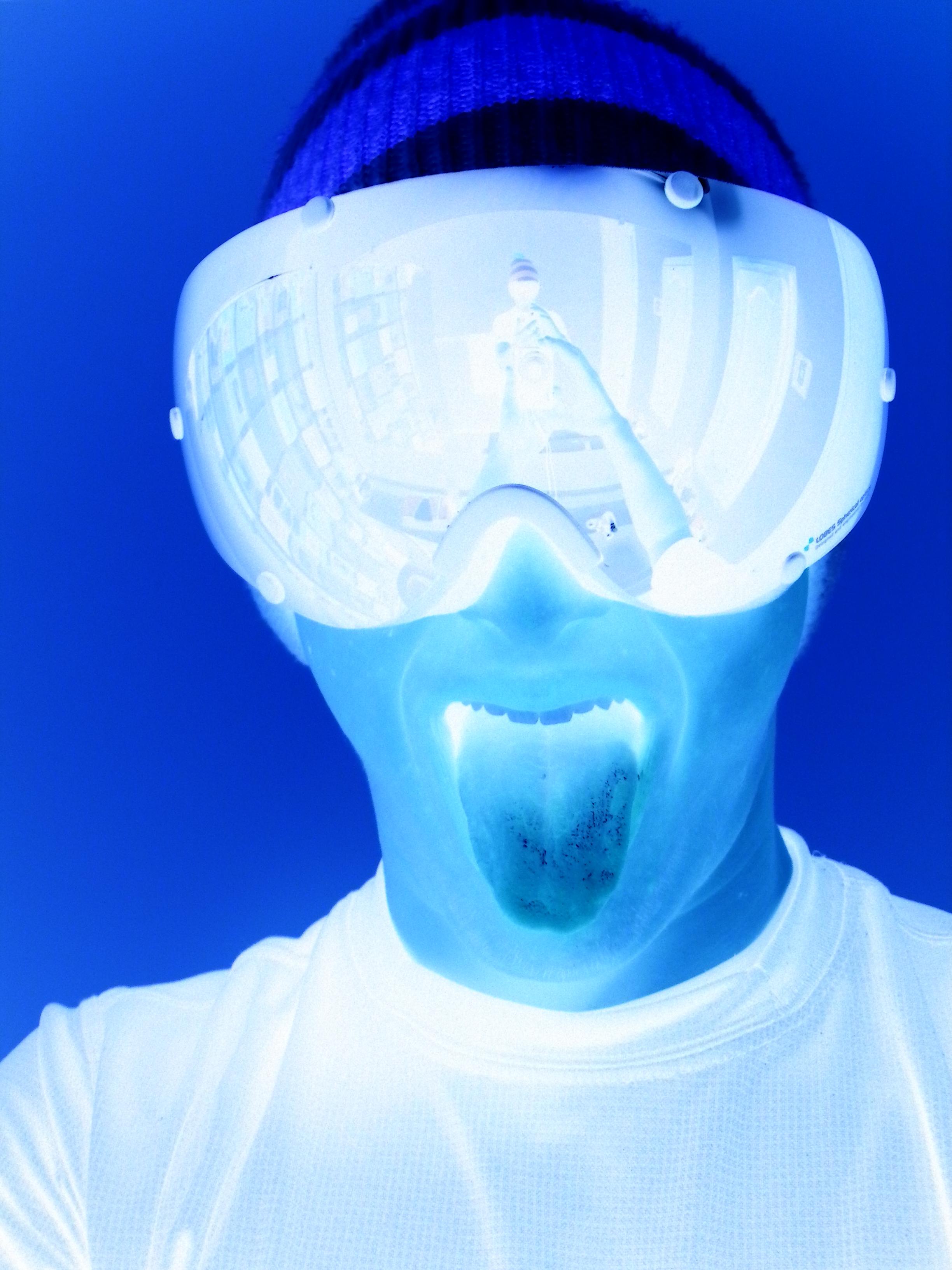 POC LOBES all black.