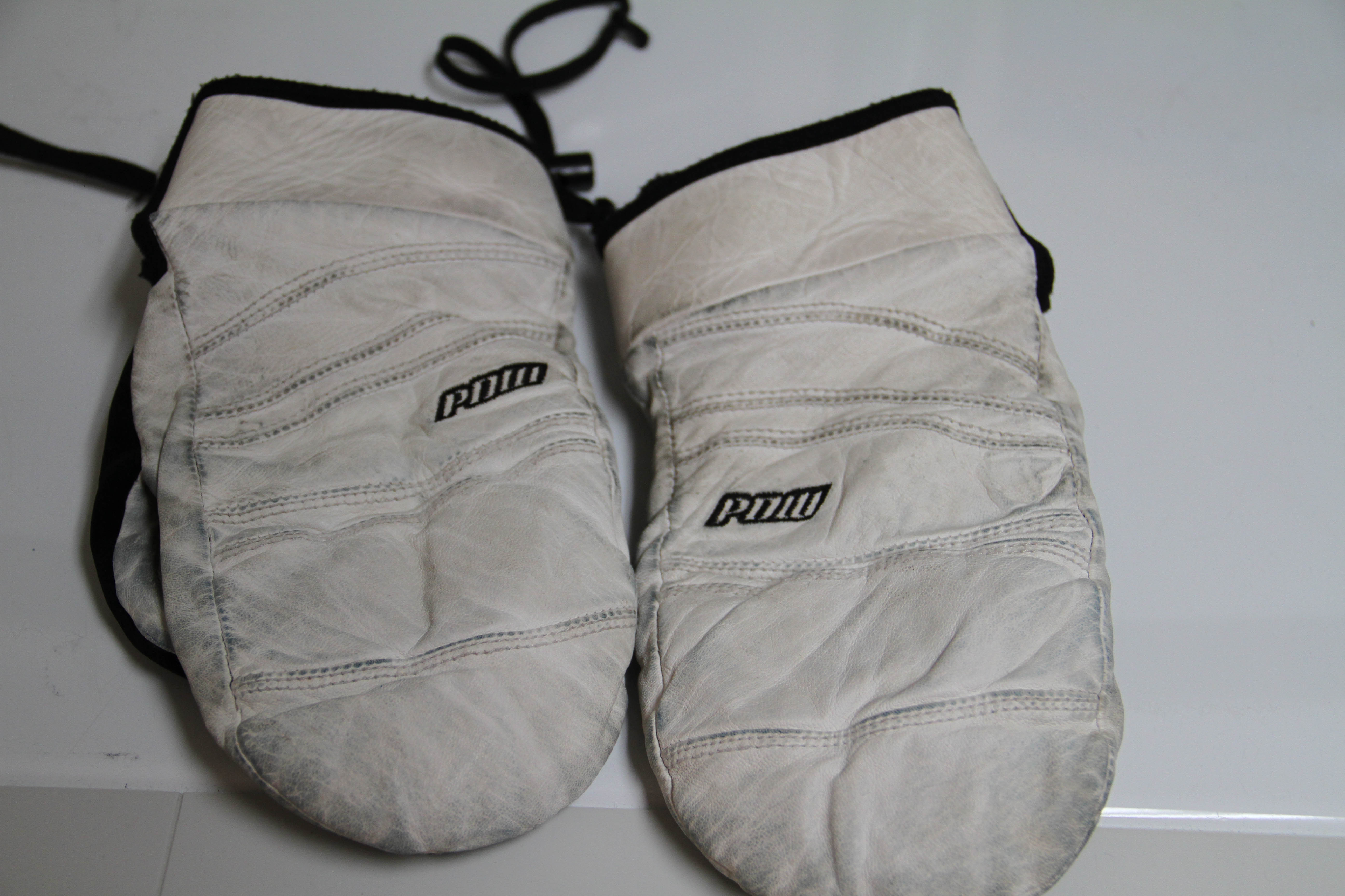 POW Gloves